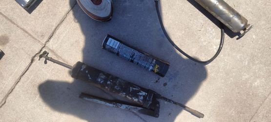 Grease gun