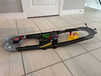 Disney Cars Slot Car Racing Track Set