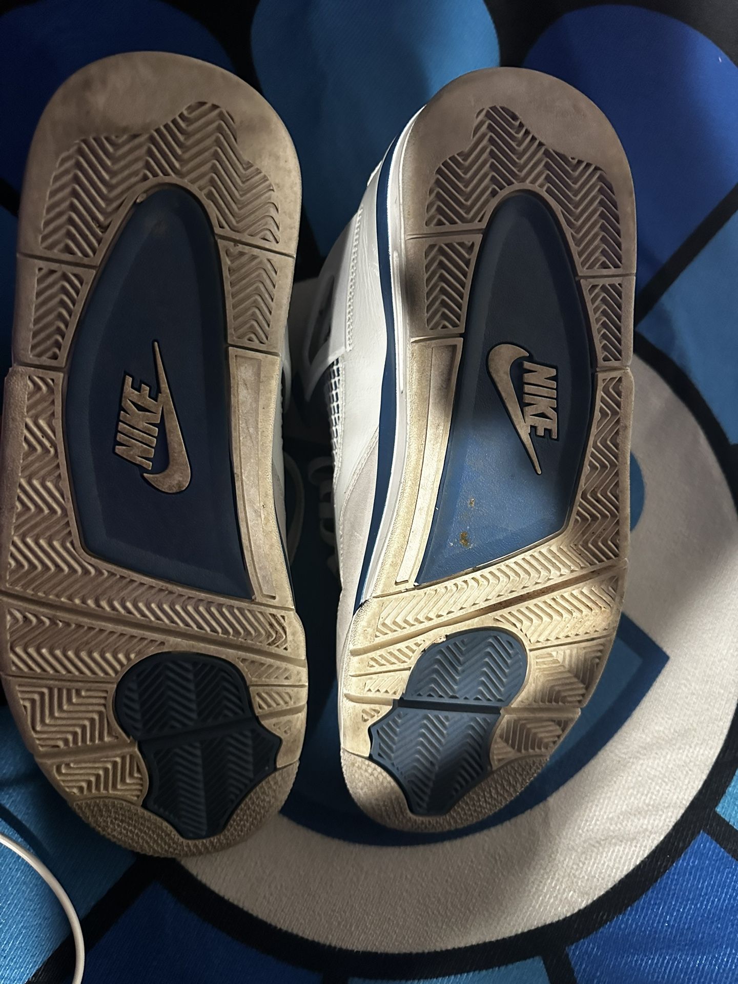 Jordan 4 Retro Military Blue