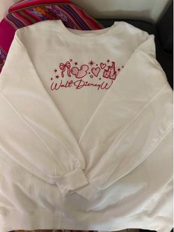 NEW/- Walt Disney World Sweatshirt