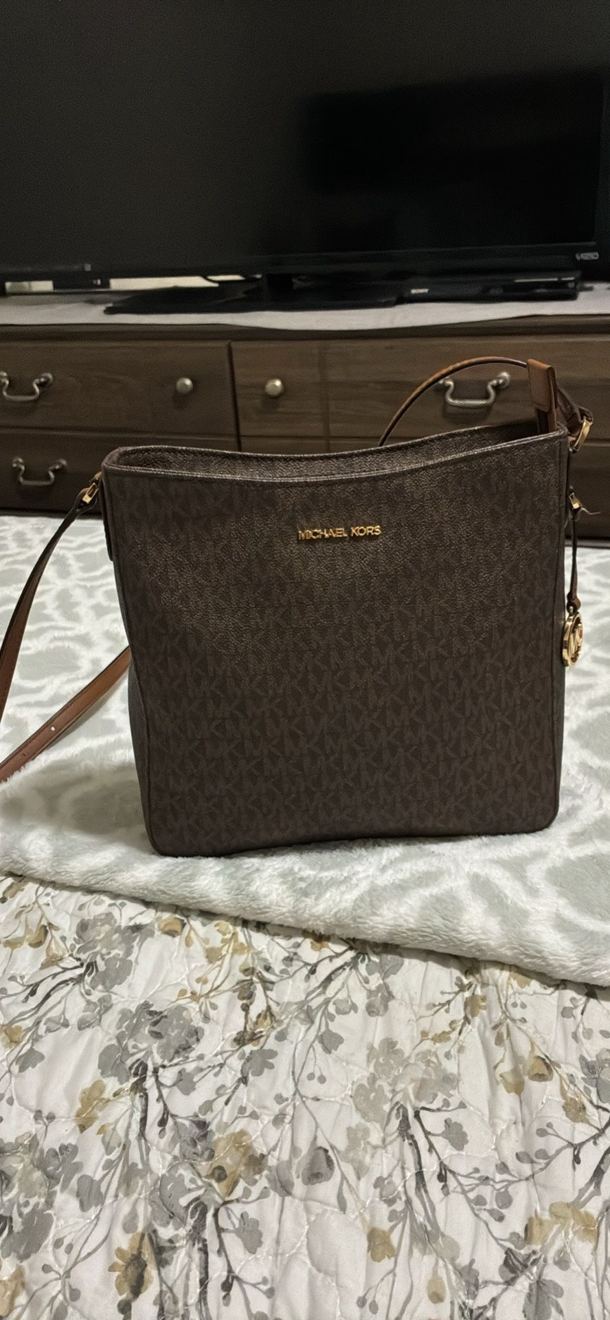 Michael Kors Crossbody