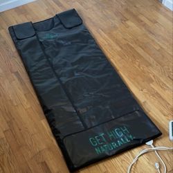 HigherDOSE Infrared Sauna Blanket