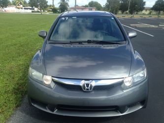 2009 Honda Civic (monthly payment between $200 $300)
