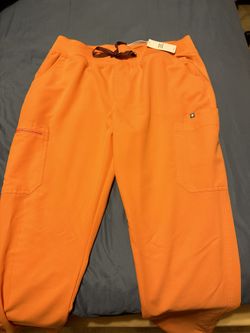 Women’s Size Xxl Figs Color Papaya