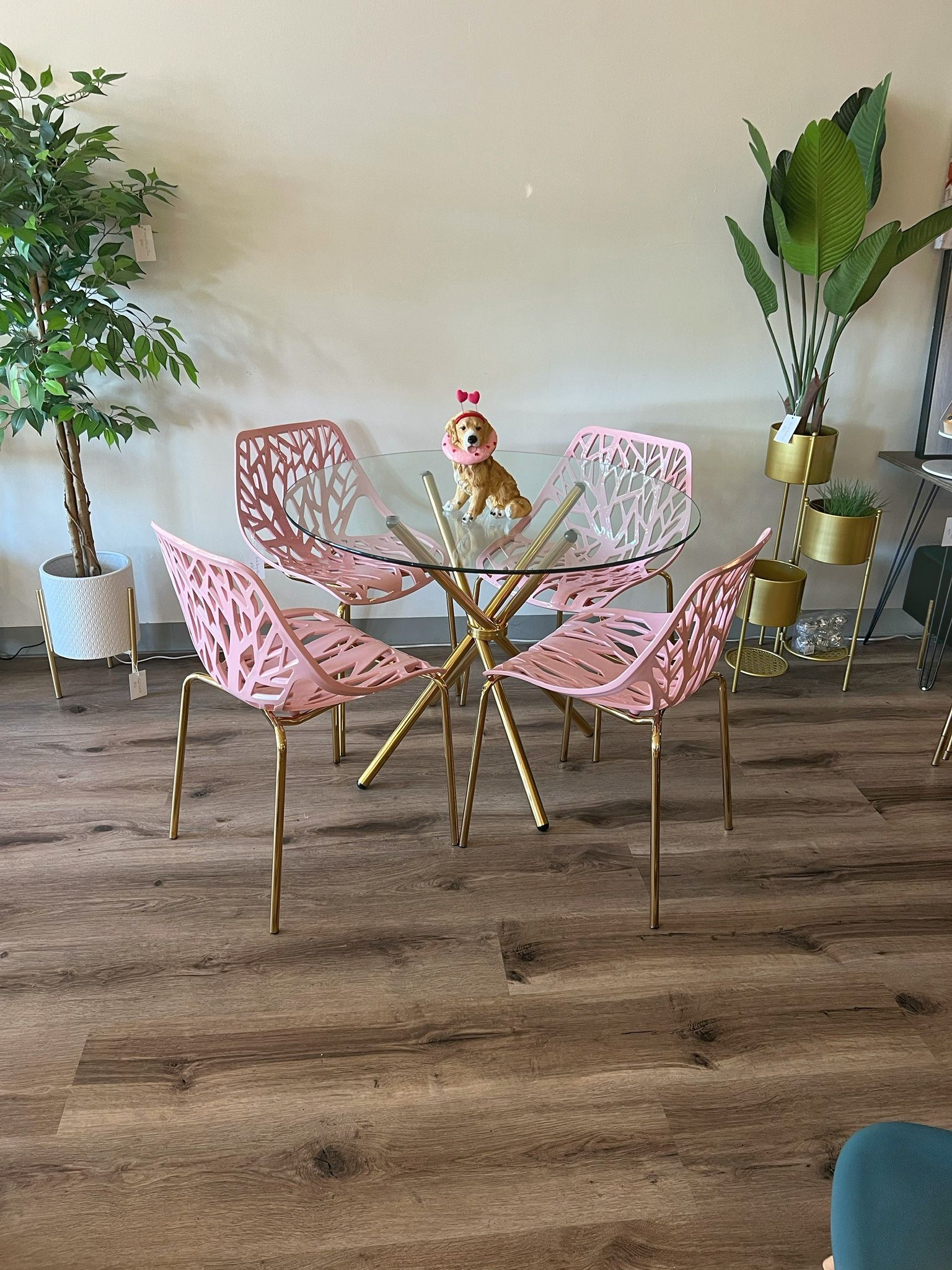 Pink Gold Round Dining Table Set For 4 People