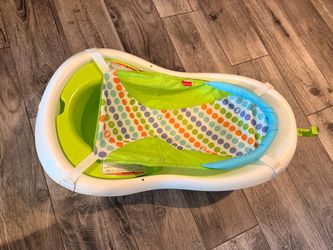 Baby bathtub