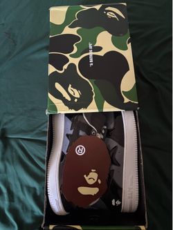 Bapesta shoes size 10