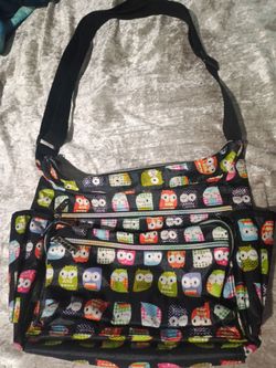 Owl printed cross fitted bag