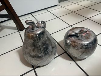 Ceramic fruit
