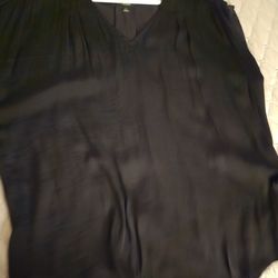 Simply Vera Wang Shirt
