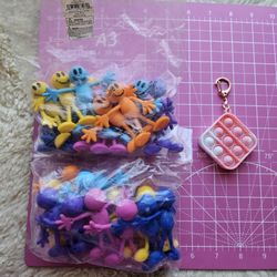 24 X 3" Bendable/Posable Smiley-Face Figures + FREEBIE Bubble Popper Keychain 