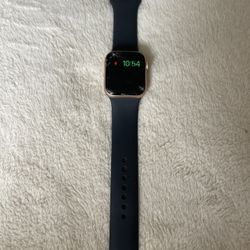 Apple Watch 5 Serious 