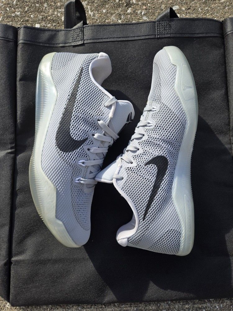 Kobe 11 TB Wolf Grey Size (Pick Up Only)