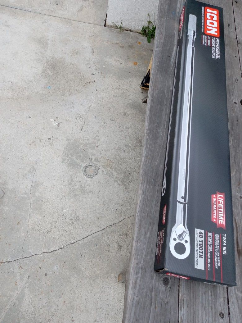 Professional Torque Wrench 3/4 Brand New