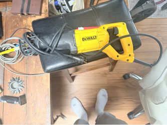 sawzall dewalt corded