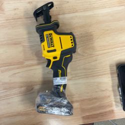 Dewalt Reciprocating Saw Tool And batt