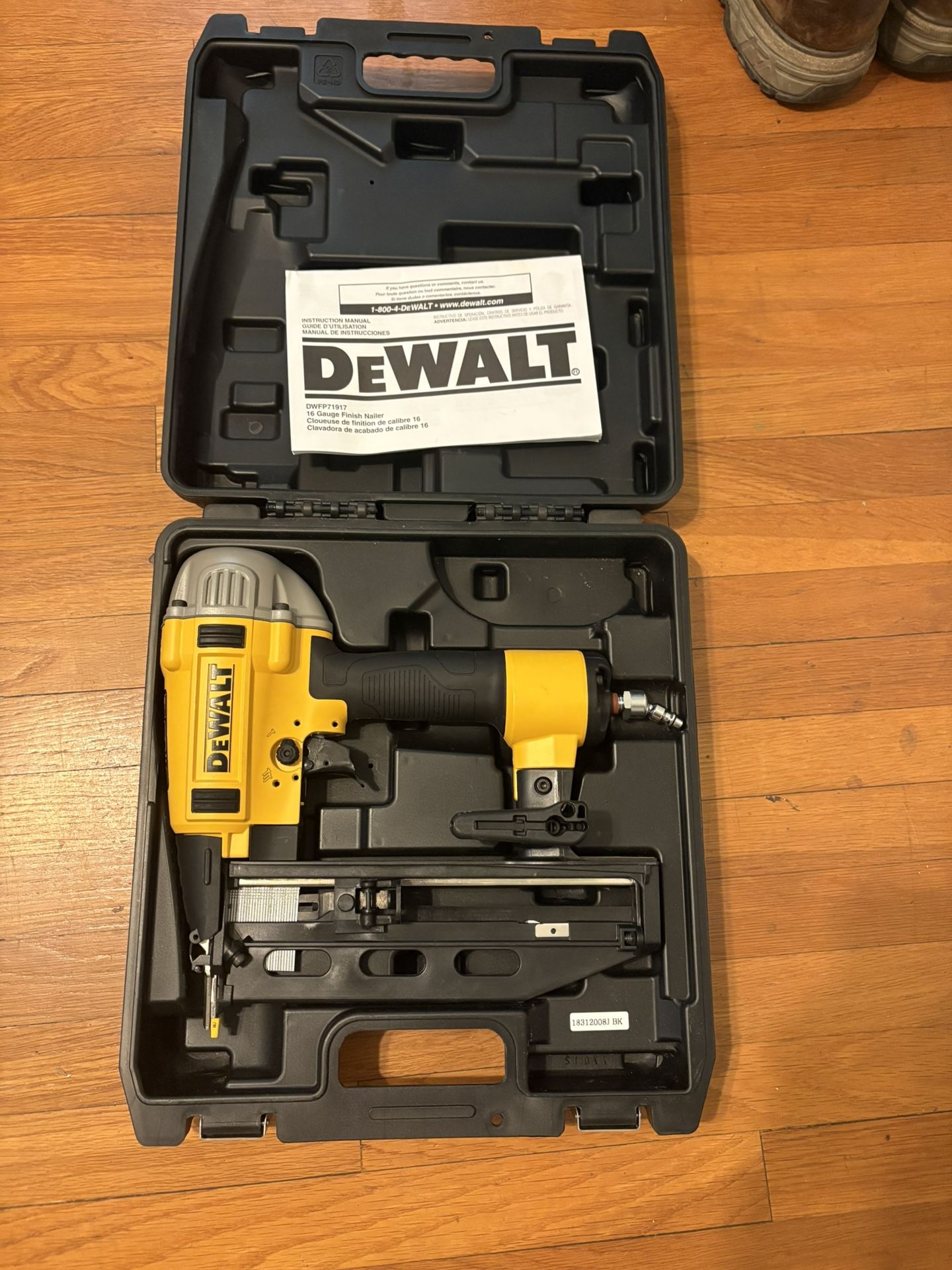 16 Gauge Finish Nailer