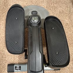 Under desk elliptical