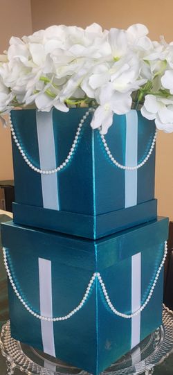 Center pieces
