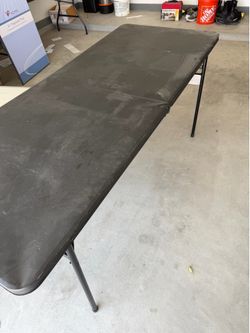 Foldable Table