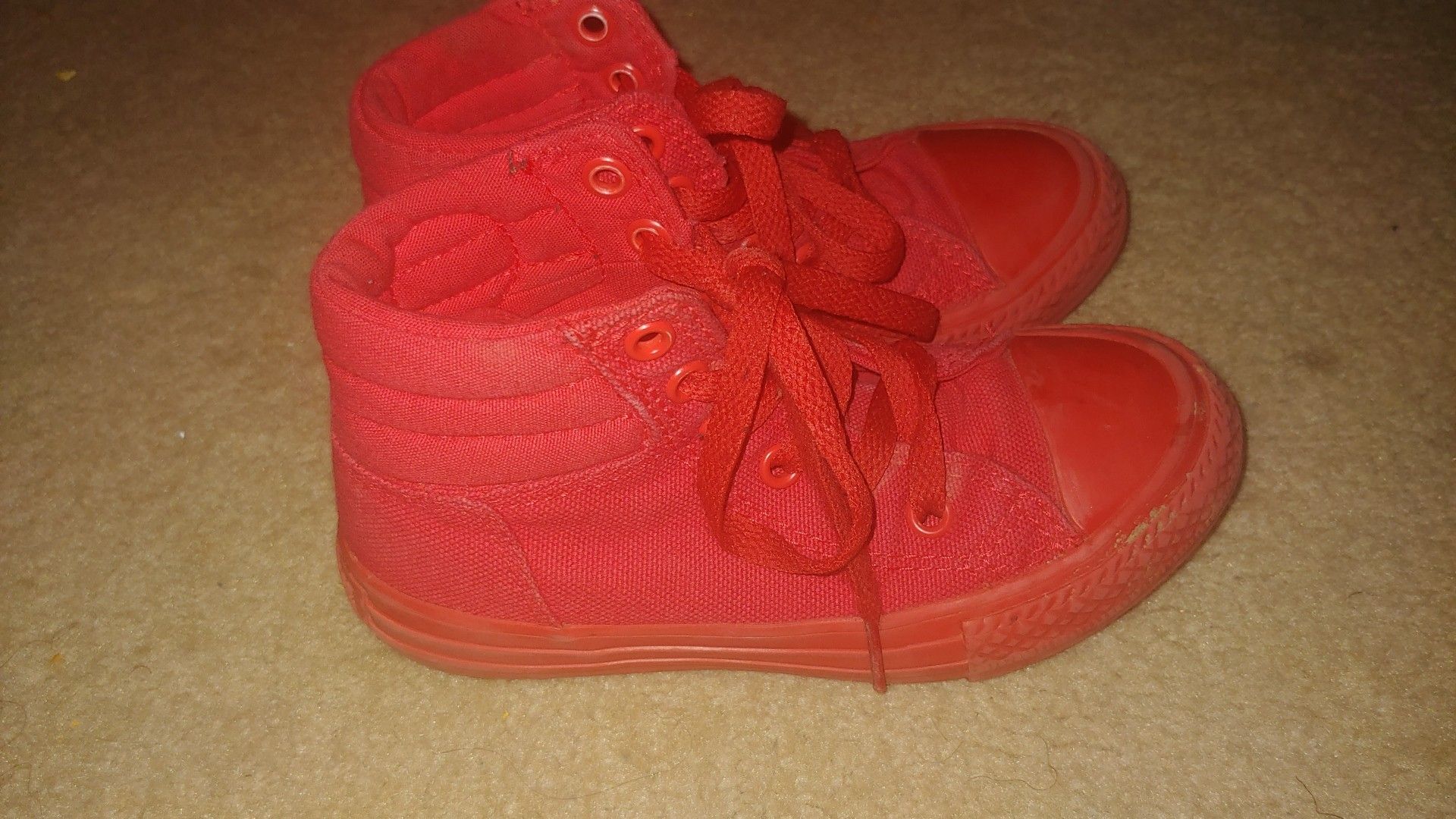 NEW In Box Converse All Star Triple Red Toddler Kid Sz 11 C