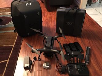 DRONE BRAND NEW 3dr solo comes with GoPro hero 4 black