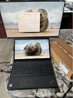Lenovo T590 Thinkpad laptop i7 16GB 1tb ssd docking station monitor