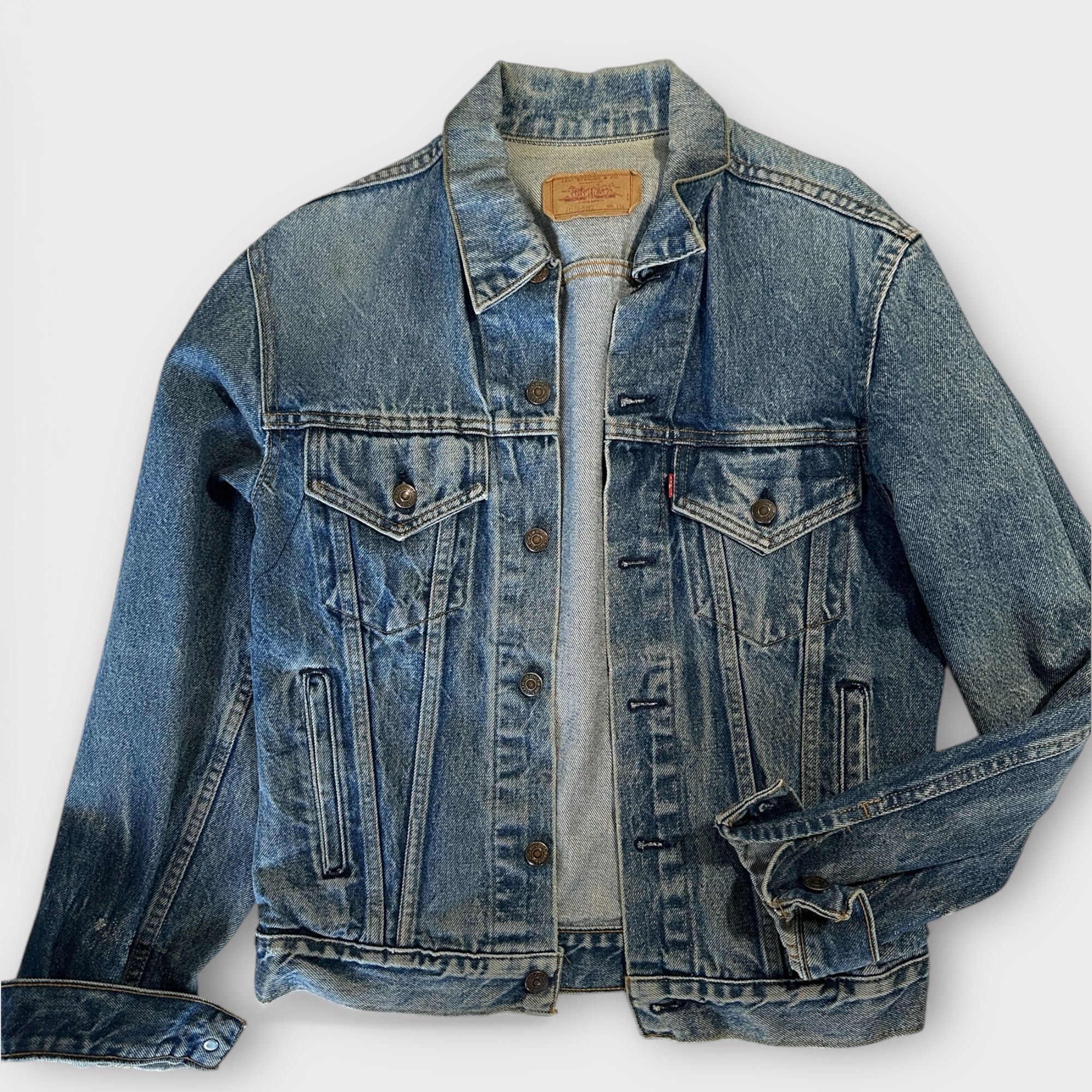 Vintage 80s Levi’s denim jacket