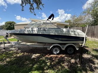 Boat 2001 Starcraft 1910 NEXSTAR GT – 5.0L V8 – Trailer Included