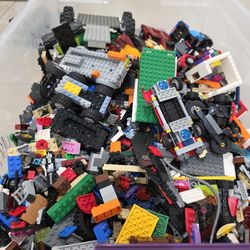 Lego 30 lbs Huge Lot, Parts & Pieces