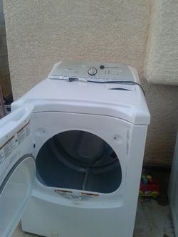 SECADORA DE GAS FUNCIONA MUY BIEN