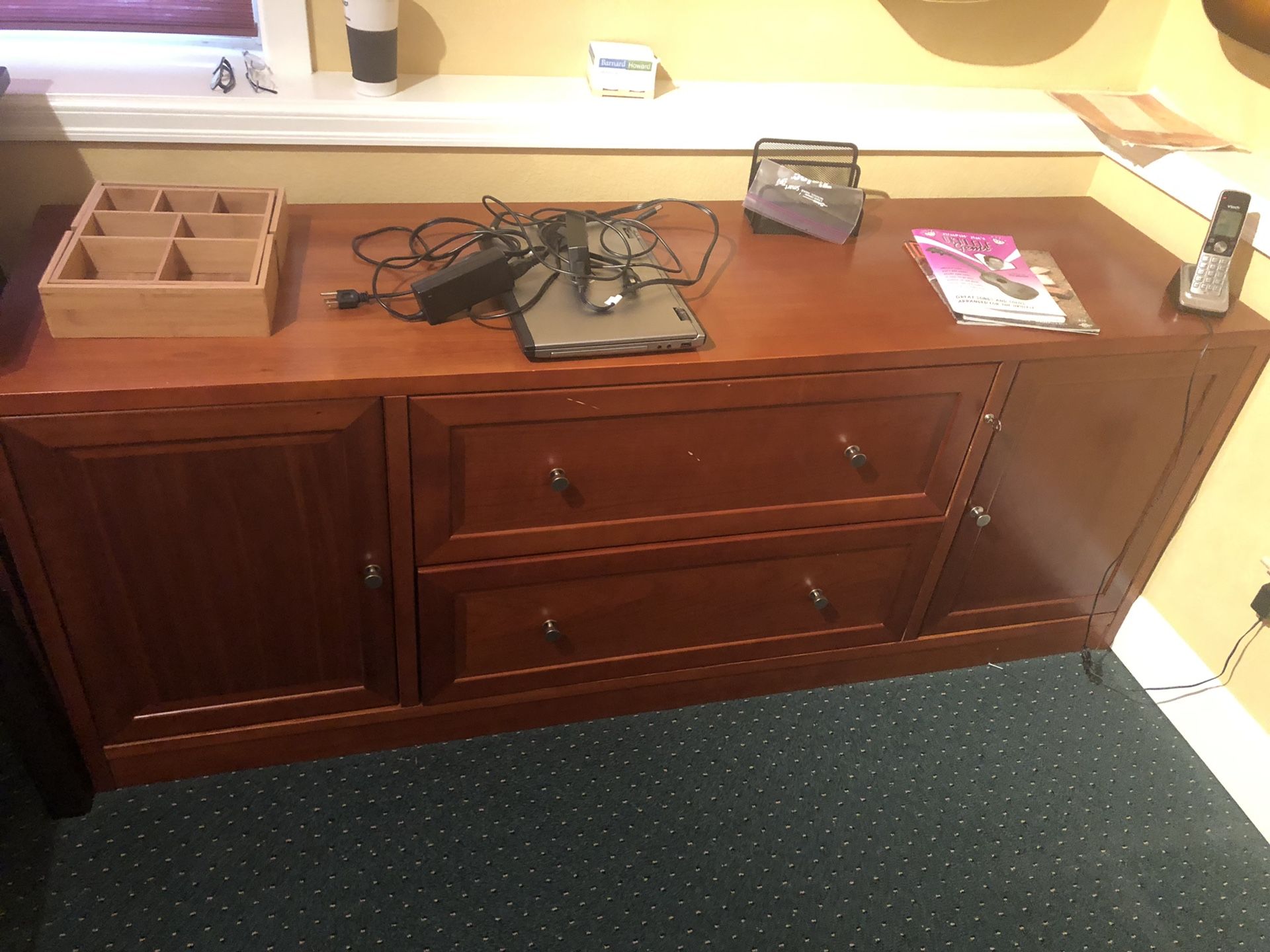 Office furniture GREAT CONDITION