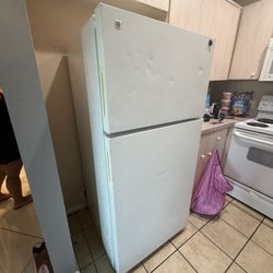 Hamilton refrigerator 