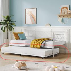 Twin Daybed white Rolling trundle only