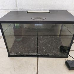 3 Gal Fish Tank