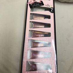 7 Lipgloss 