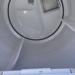 Gas dryer Maytag like new