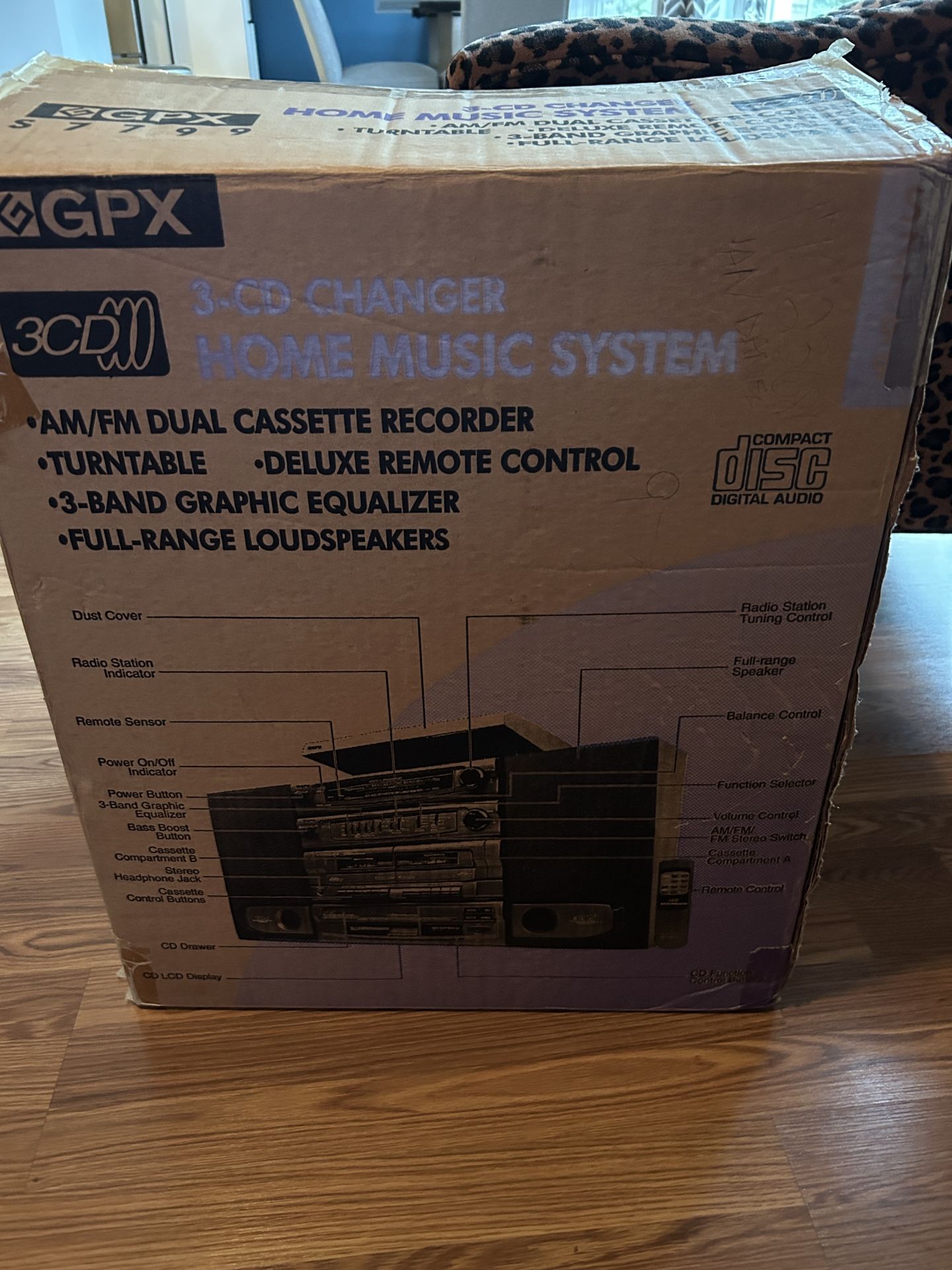 BRAND NEW IN BOX 1999 GPX S7799 Home Music System - Turntable