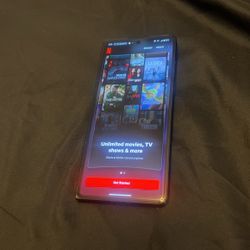 Razr Fold Unlocked 
