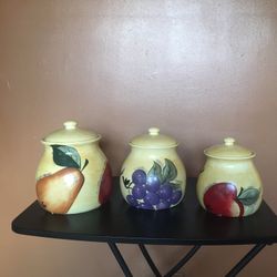 Home Trend’s  Verdona  Cookie Jars 