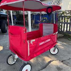 Radio Flyer Red Wagon