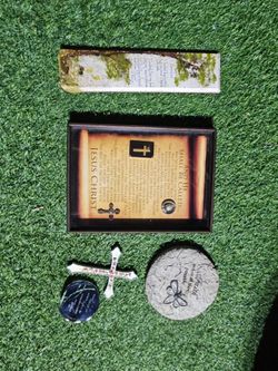 Christian Faith Wall Art & Accent Bundle