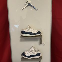 Air Jordan Retro 11 Low Navy Snakeskin (10c)