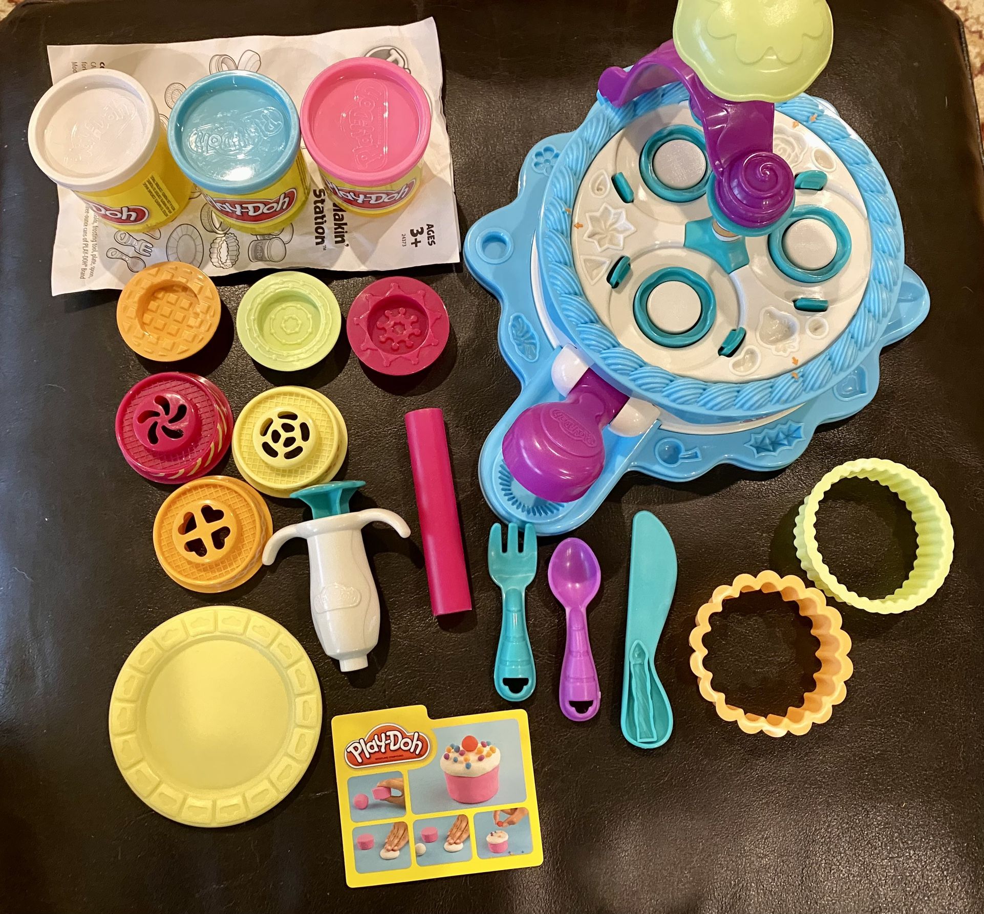 Play-Doh Cake Makin’ Station