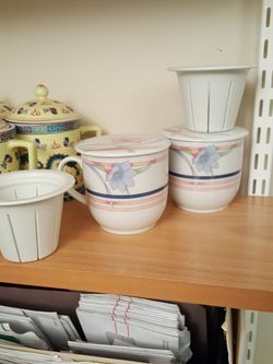 2 Japanese Tea Cups With Tea Strainers And Covers