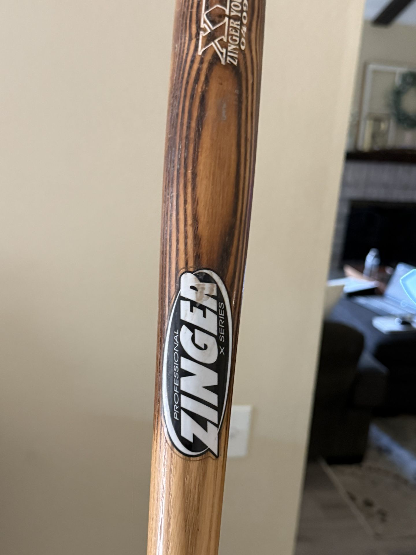 Zinger Youth Ash Bat 29