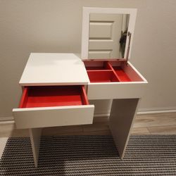 Make Up Vanity Table Desk