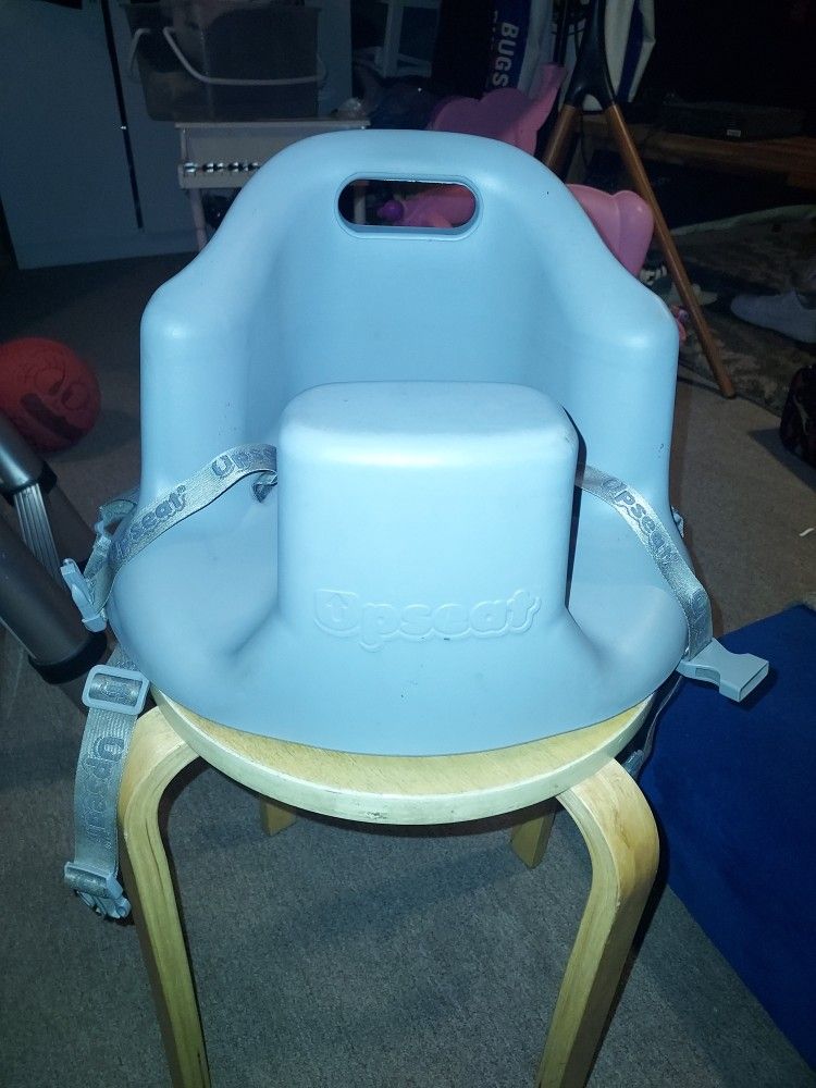 Upseat Baby Floor And Booster Seat