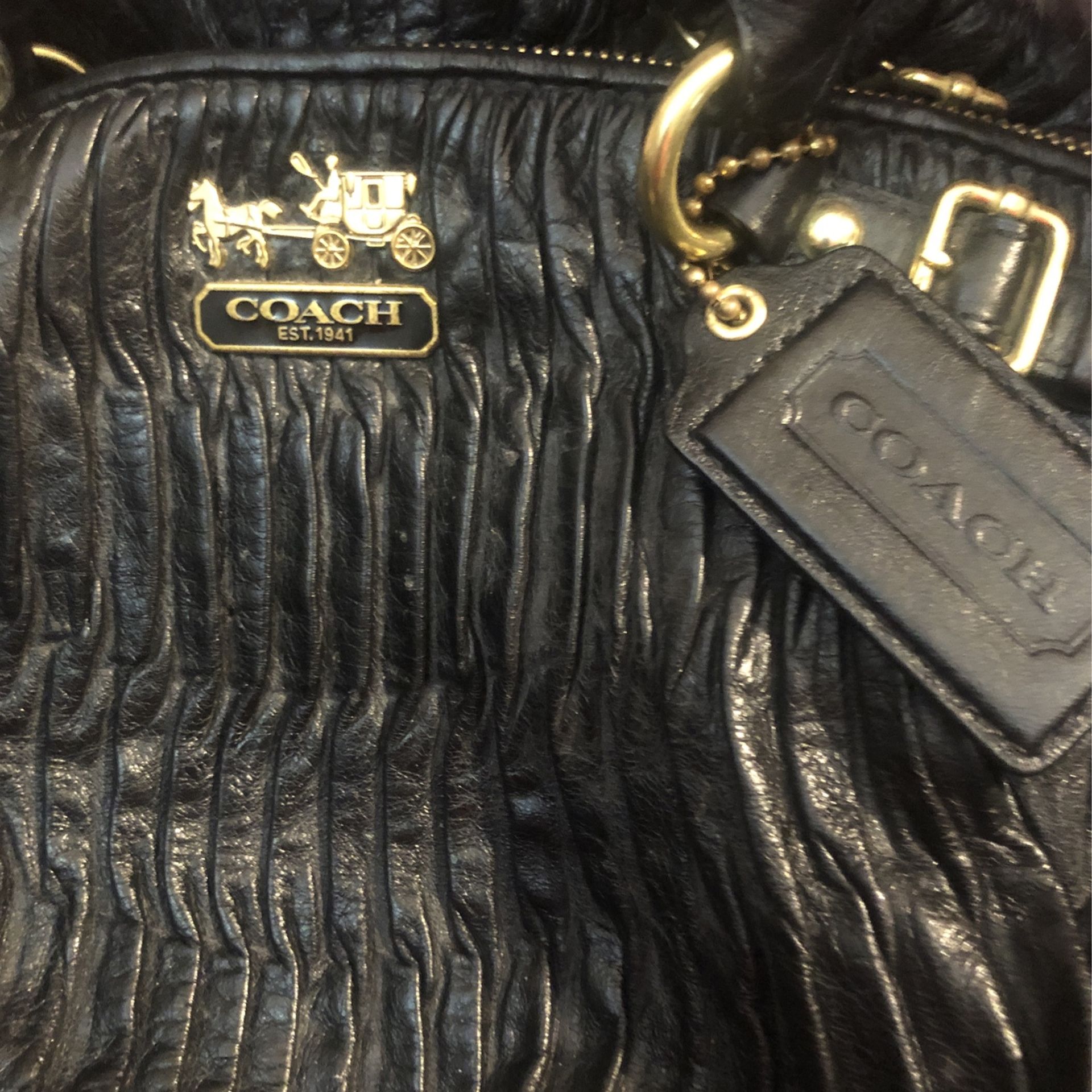Black With Gold Coach Purse for Sale in Bloomington, CA OfferUp