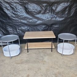 Set Of MCM Side Tables And Coffee Table 